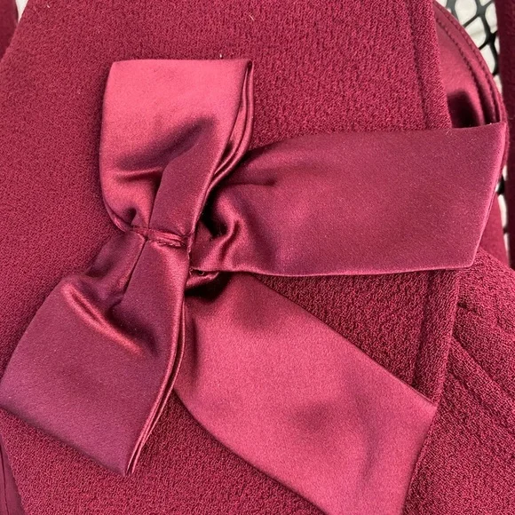 Vintage Kay Unger New York
2-piece skirt set Size 10
100% wool - Lined - Picture 2 of 13